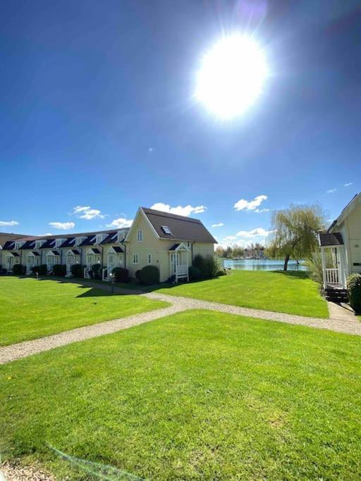 Emerald Lake House South Cerney Esterno foto